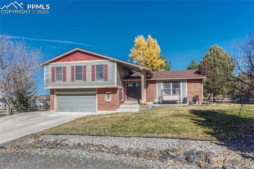 680 Rembrandt CT, Colorado Springs, CO 80921