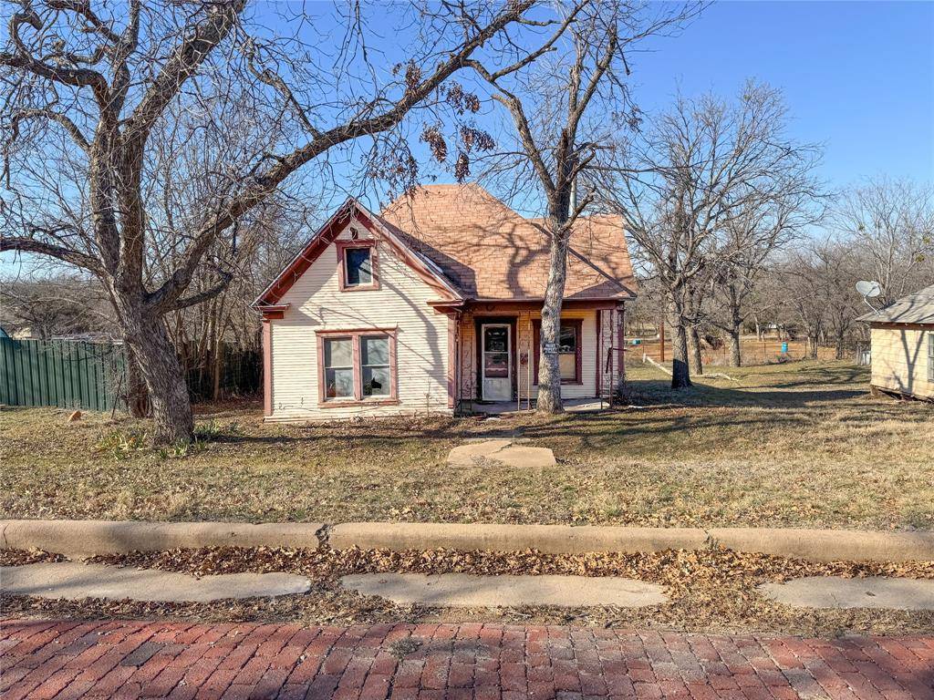 306 W 3rd Street, Cisco, TX 76437