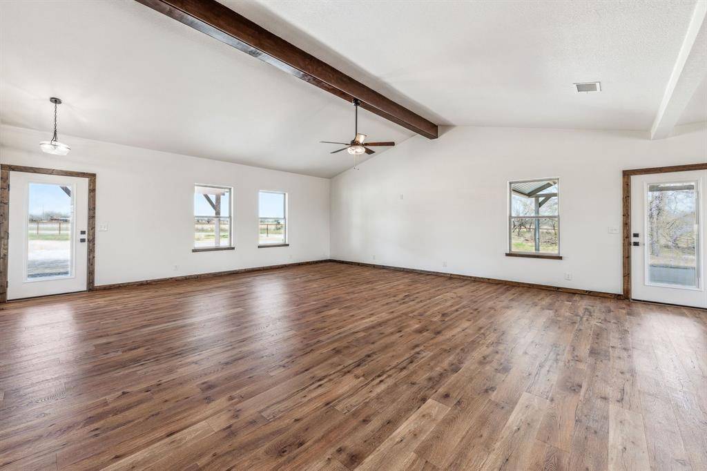 1704 E FM 1188, Bluff Dale, TX 76433