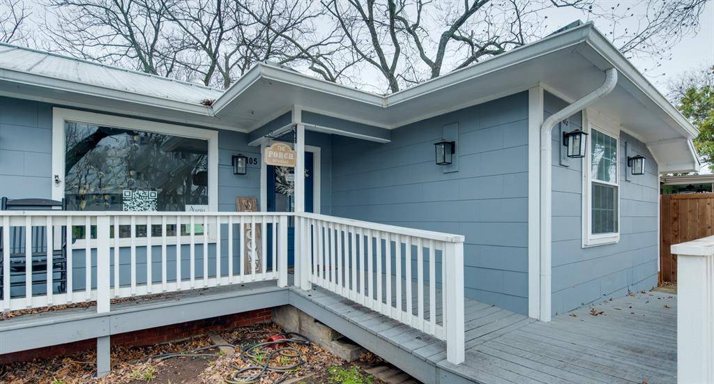 105 N 6th Street, Midlothian, TX 76065