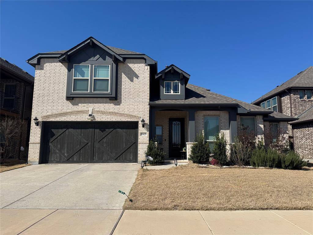 11629 Falcon Trace Drive, Fort Worth, TX 76244