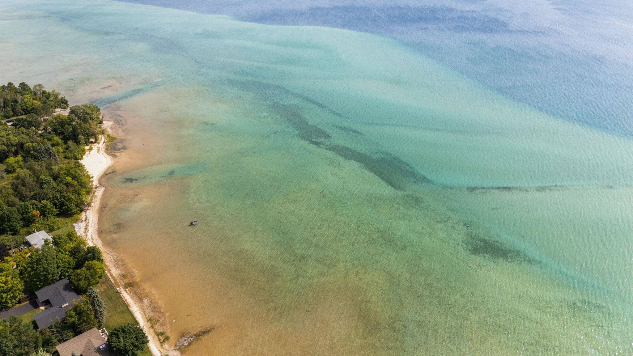 5380 S West Bay SHR, Bingham Twp, MI 49682