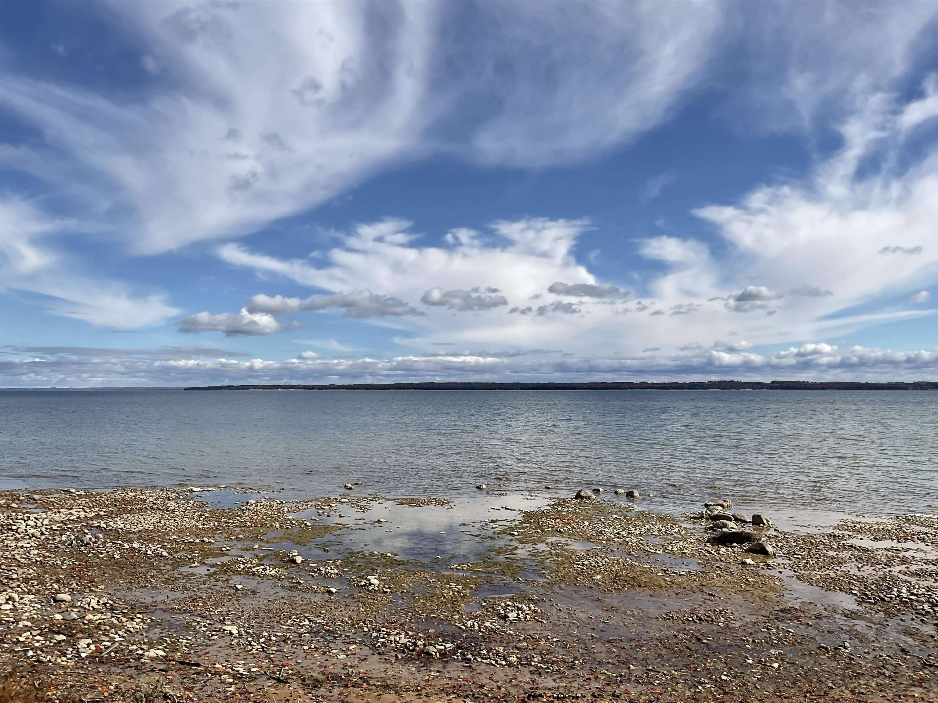 S Lee Point RD, Bingham Twp, MI 49682