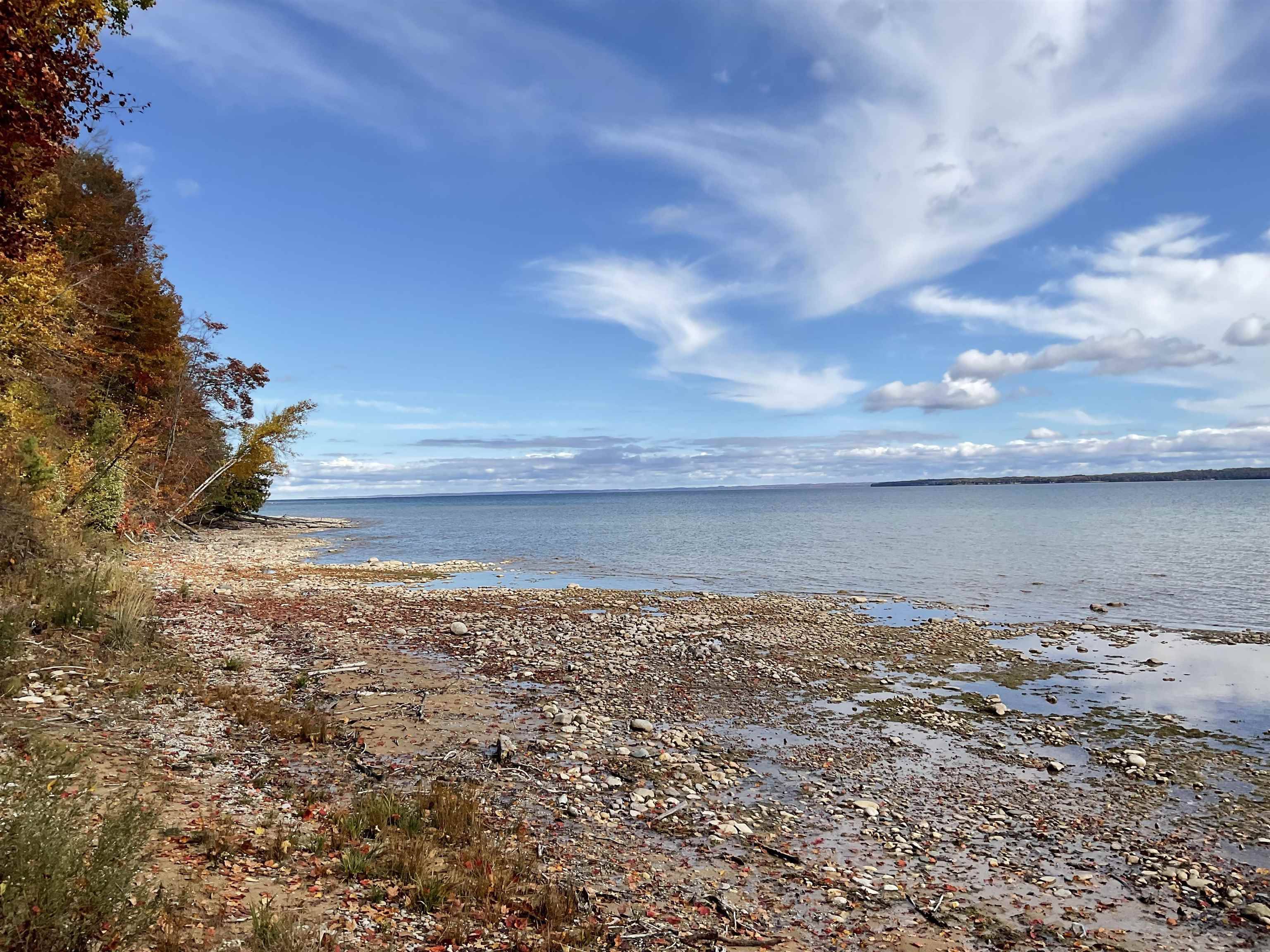 S Lee Point RD, Bingham Twp, MI 49682