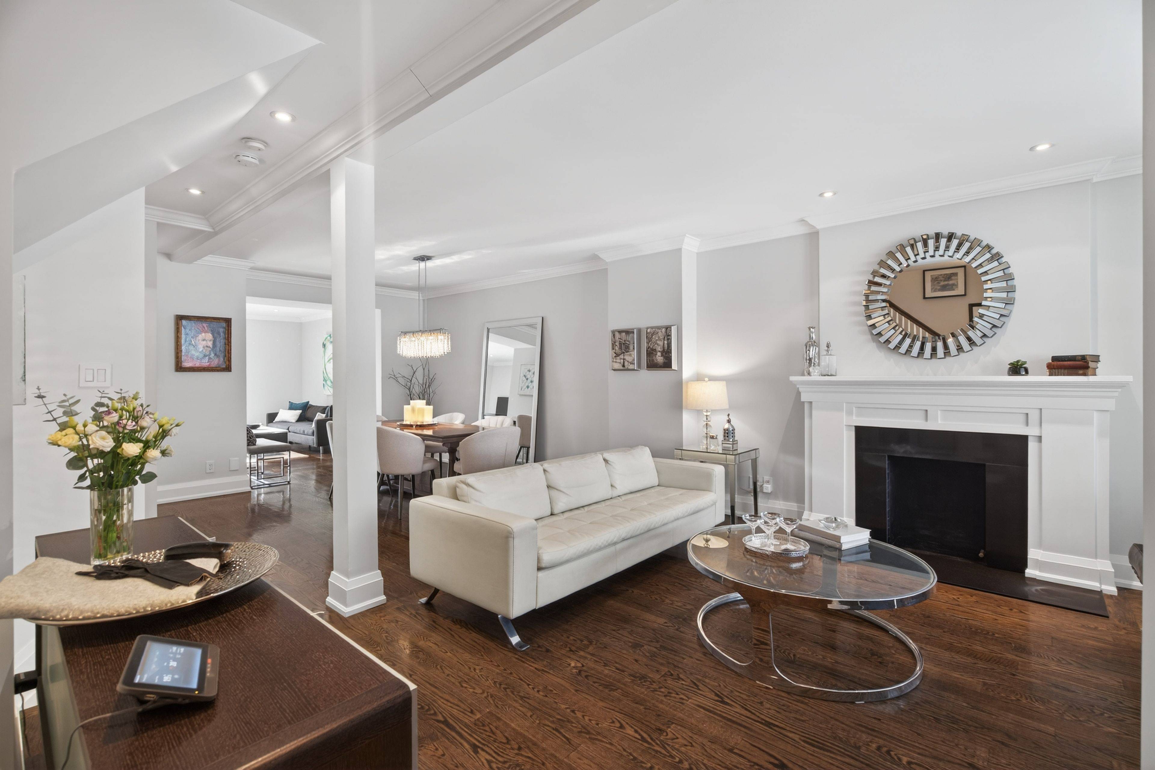 69 Manor RD E, Toronto C10, ON M4S 1R1