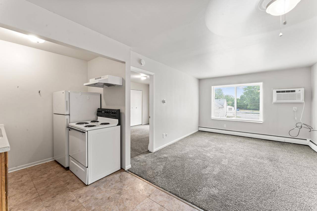 828 North Apt. #17 ST, Mt Morris Twp, MI 48458