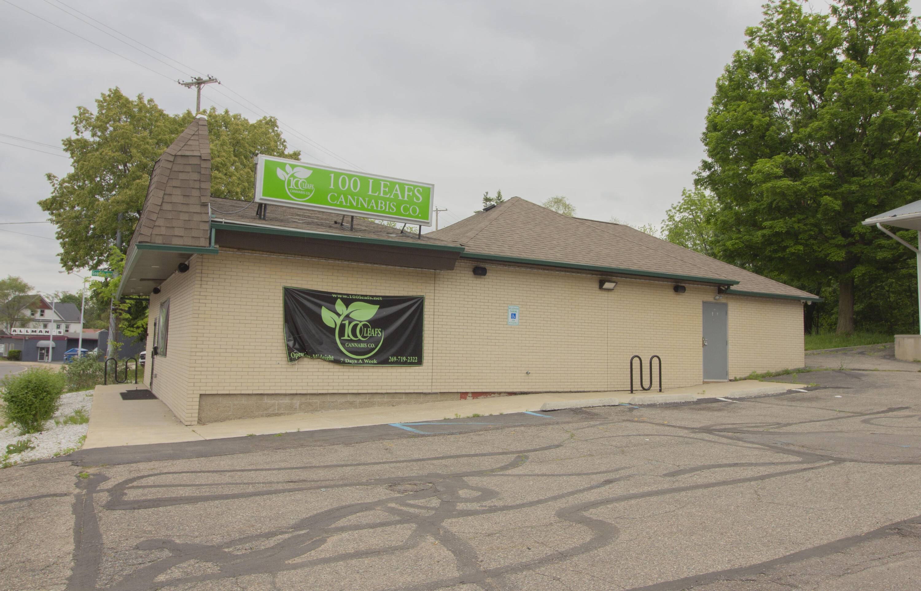 327 Capital AVE SW, Battle Creek City, MI 49015