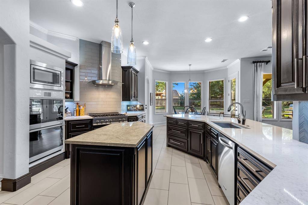 3305 Clubview Drive, Denton, TX 76226