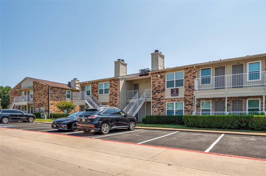 2200 E Trinity Mills Road #206, Carrollton, TX 75006