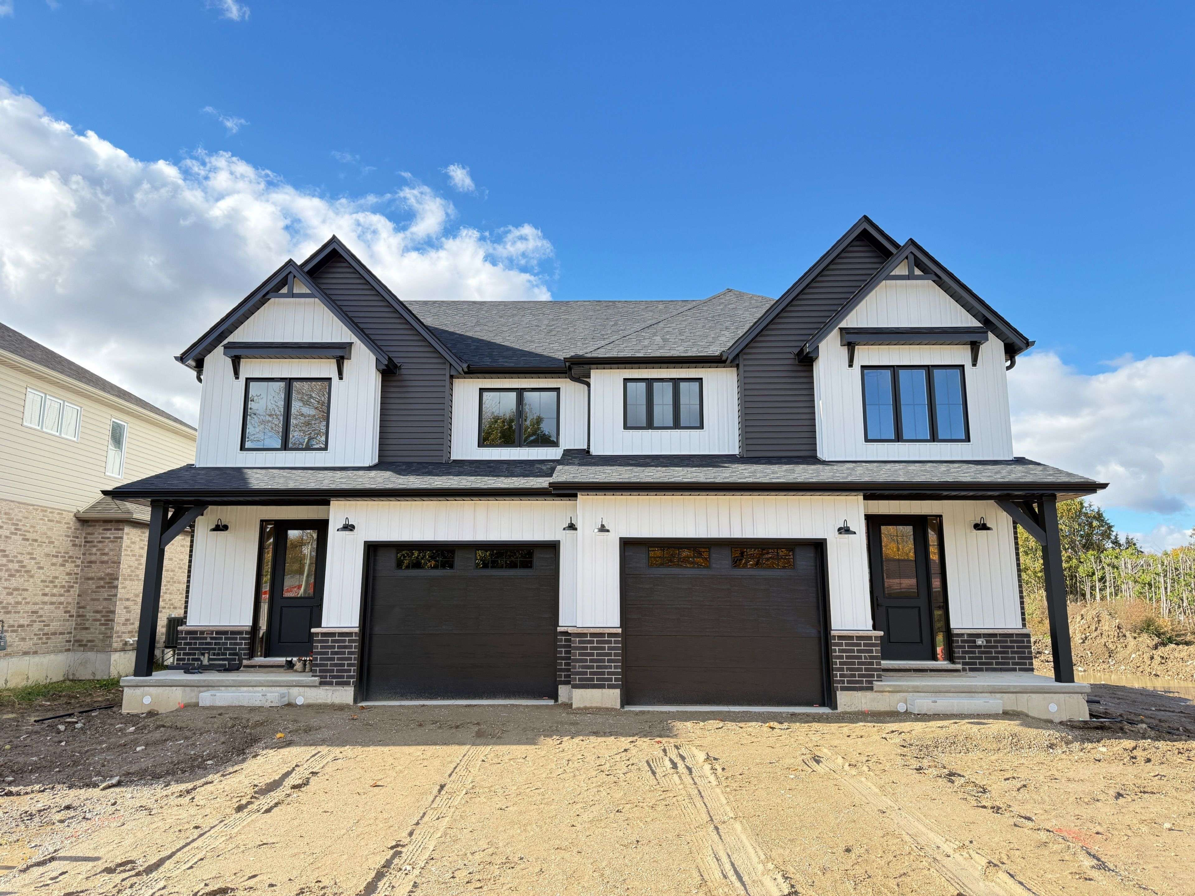 3139A River ST, Brooke-alvinston, ON N0N 1A0