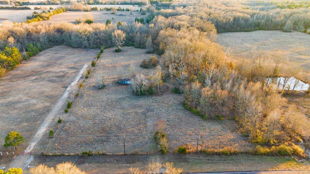 6490 FM 1701, Avery, TX 75554