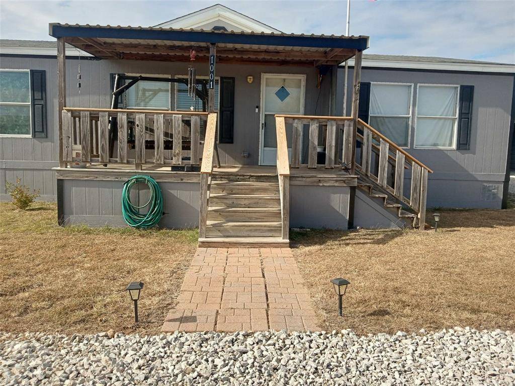 1001 ELIZABETH, Coleman, TX 76834