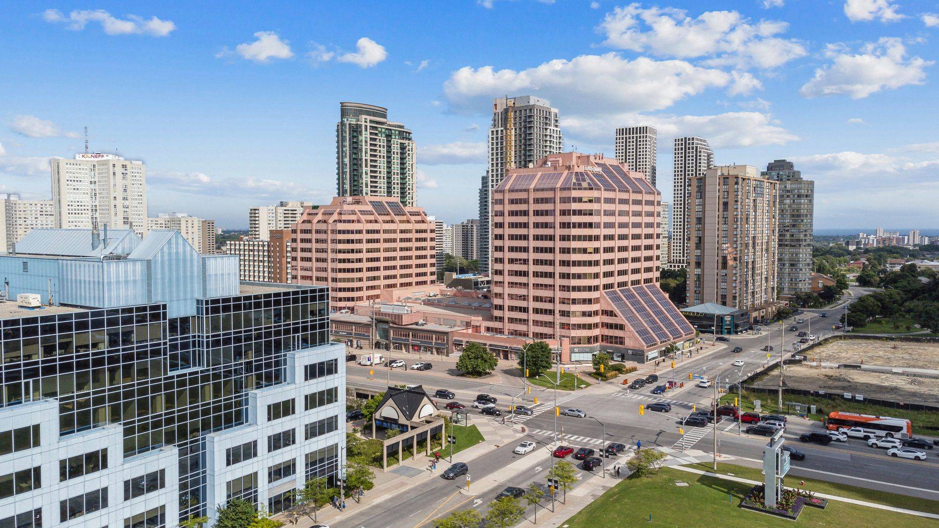 50 Burnhamthorpe RD W #202, Mississauga, ON L5B 3C3