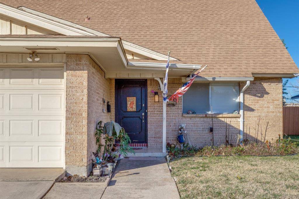 1400 Milam Way, Carrollton, TX 75006