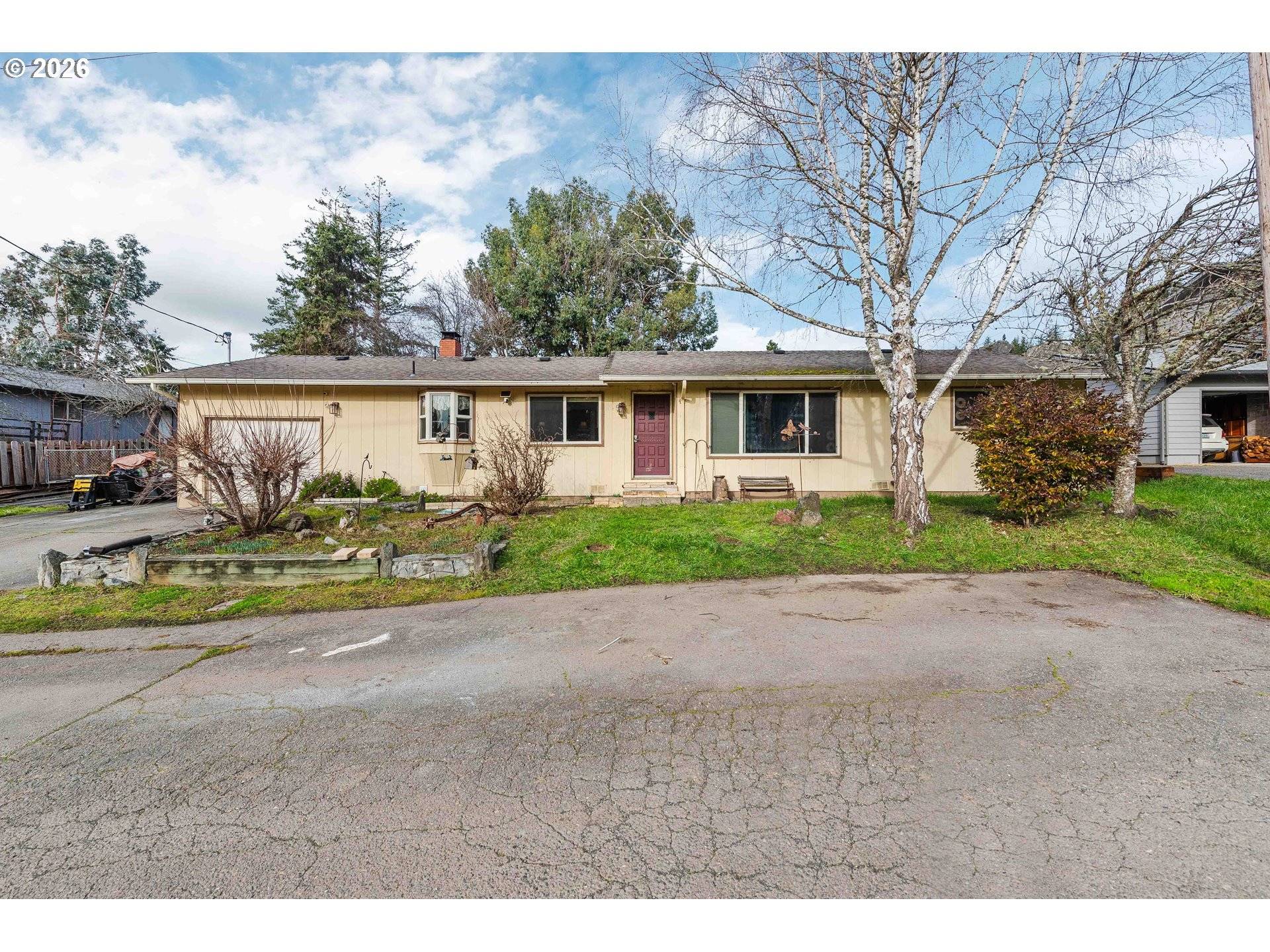 2031 KINCHELOE LN, Myrtle Point, OR 97458