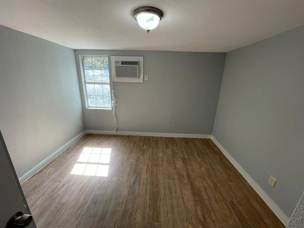 8323 Lapanto Lane #B, Dallas, TX 75227