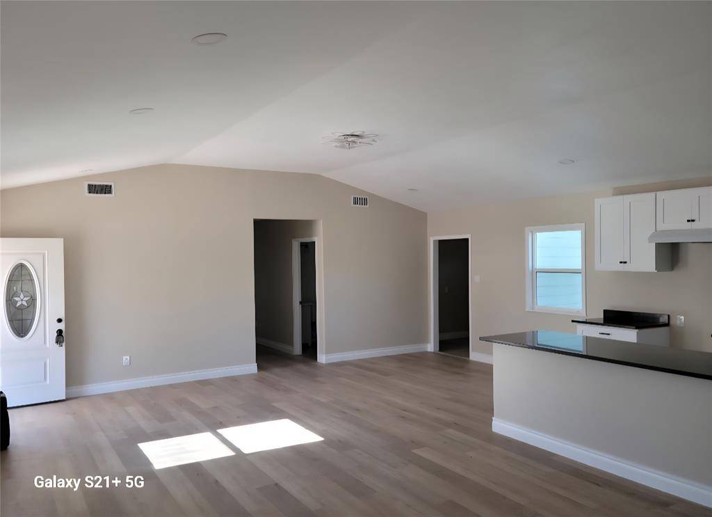 509 County Road 143, Bangs, TX 76823