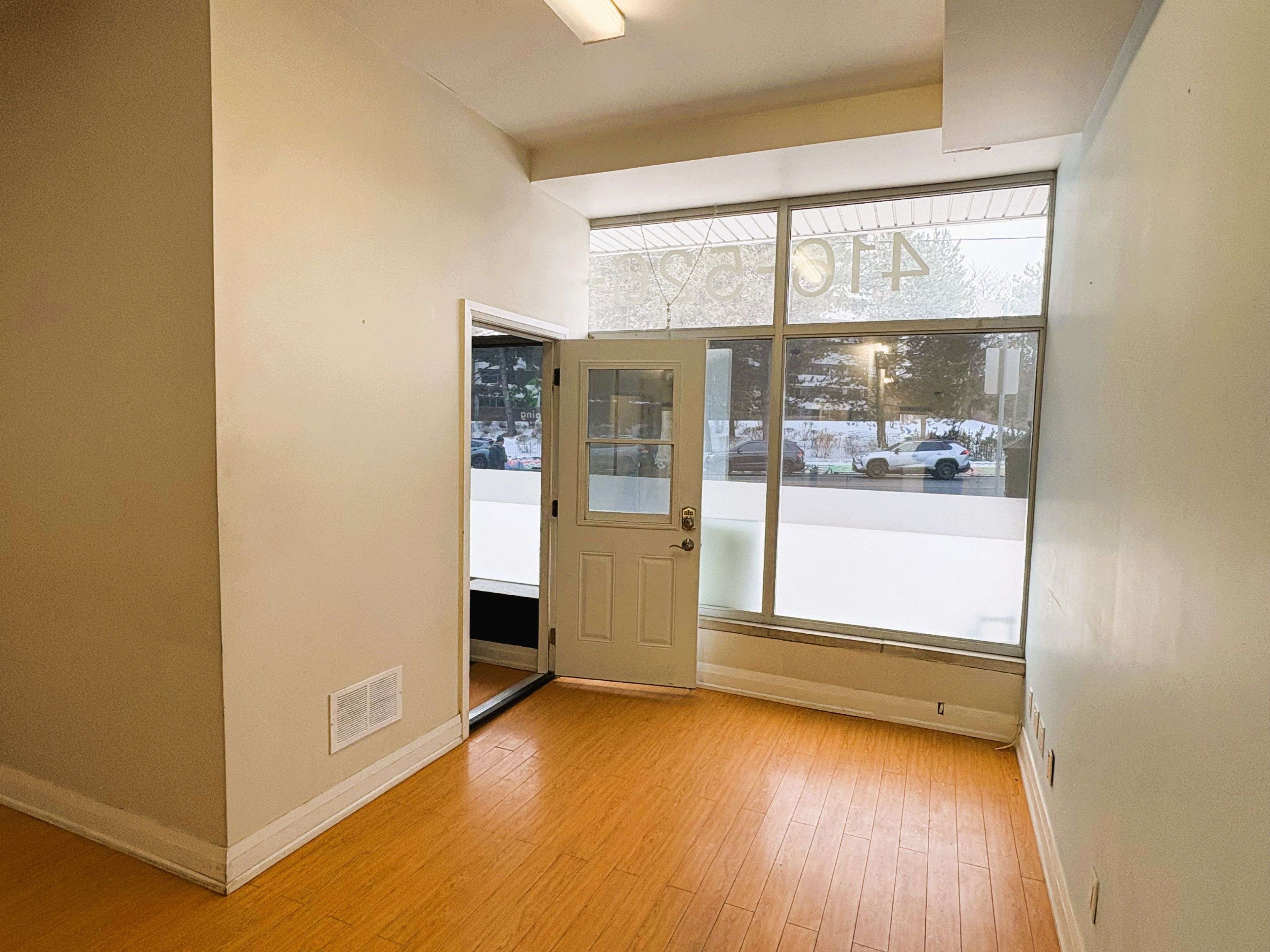 269 Scarlett RD, Toronto W03, ON M6N 4L1