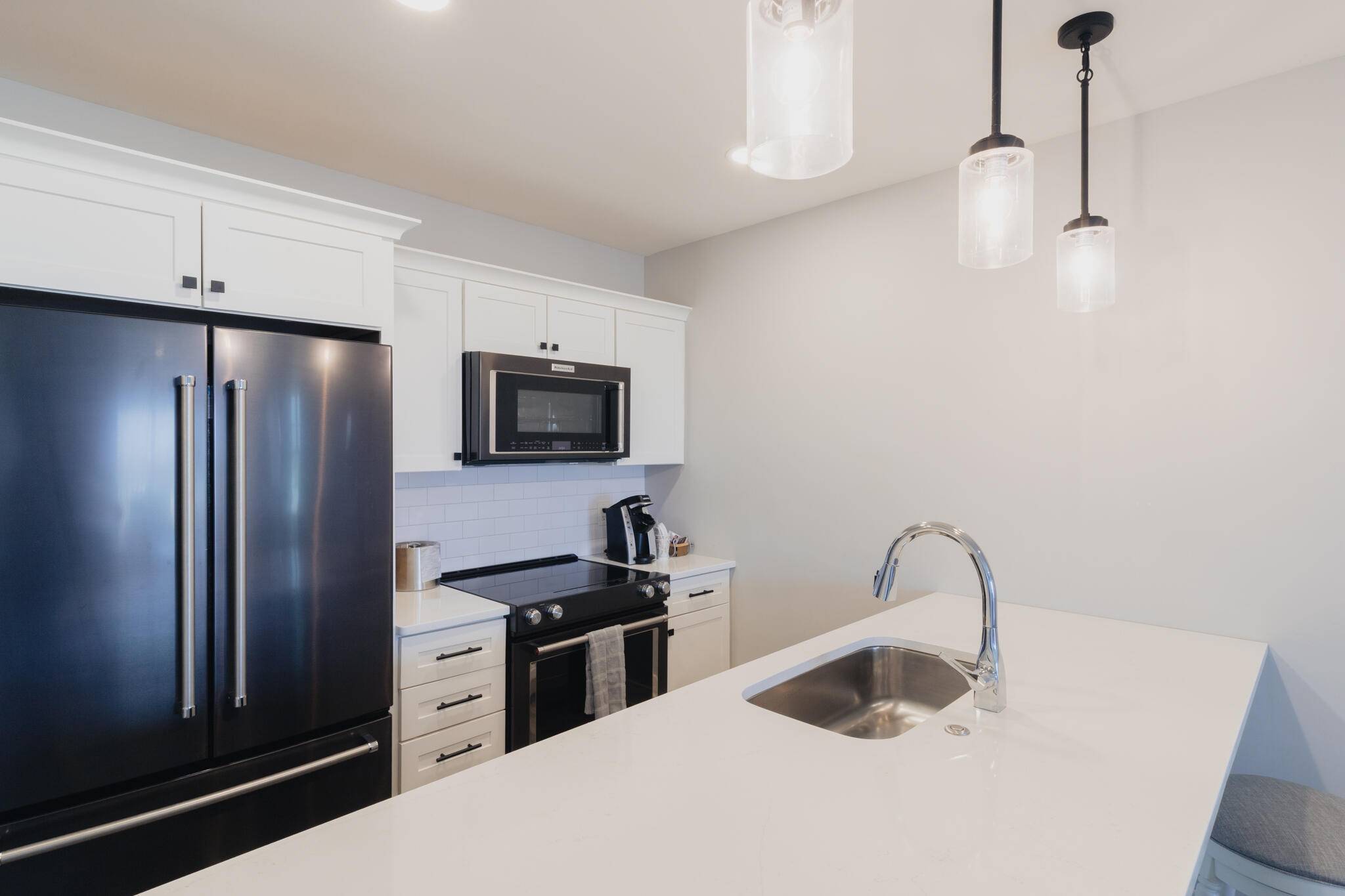 800 Whitwam DR #1 & 1A, St. Joseph Twp, MI 49085