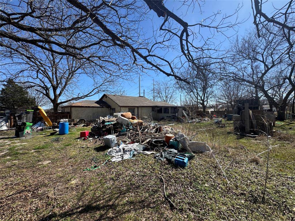 510 S Pecan Street, Bells, TX 75414