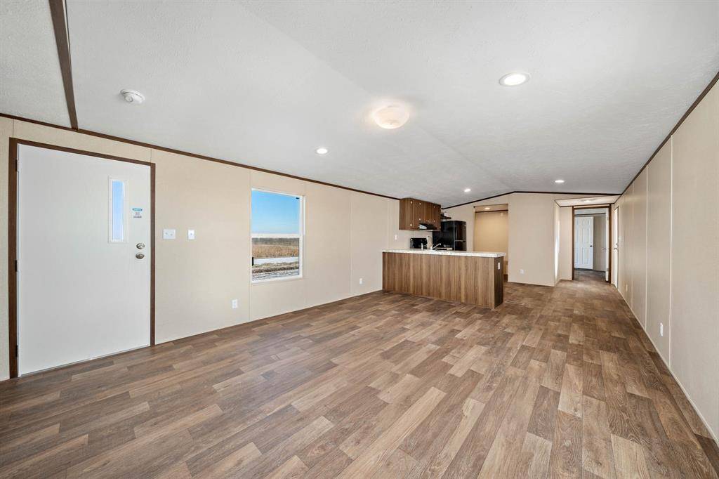 703 Sun Land Circle, Dawson, TX 76639