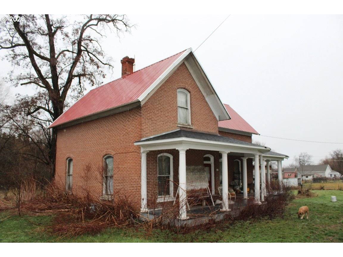 419 N WATER ST, Weston, OR 97886