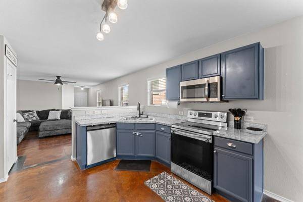 6724 Meadow Way Lane, Fort Worth, TX 76179