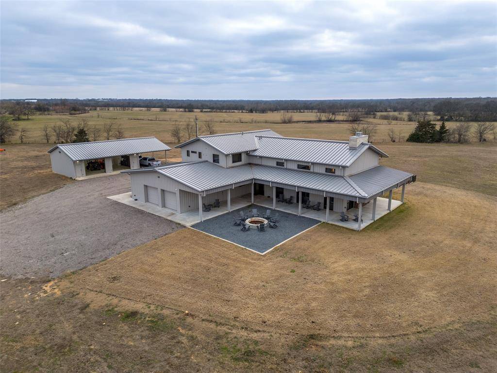 3025 Farm Road 900 W, Saltillo, TX 75478