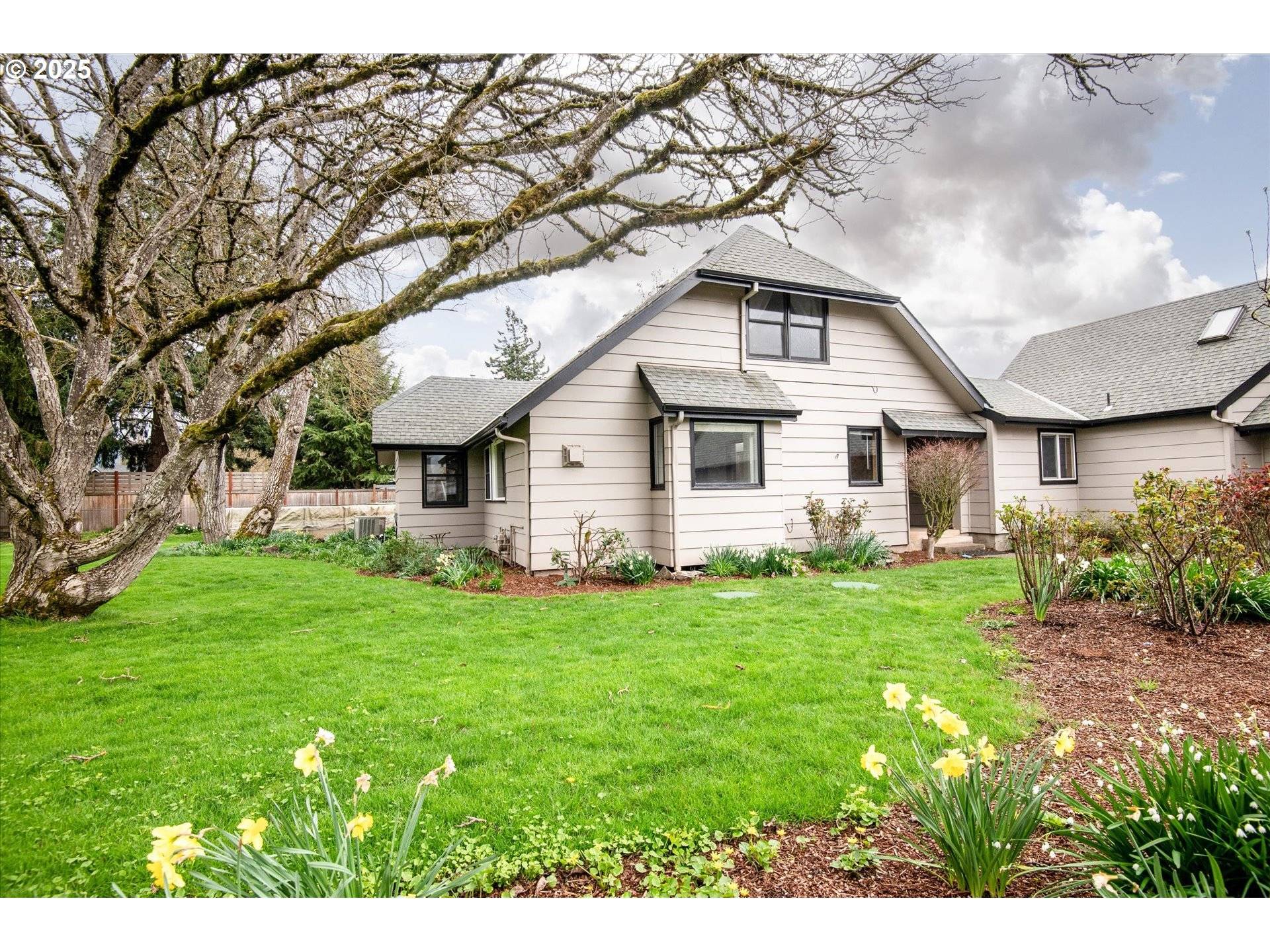 91033 WATER ST, Coburg, OR 97408