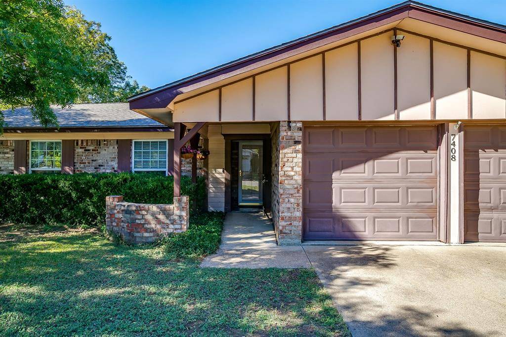 7408 Marlborough Drive W, Fort Worth, TX 76134