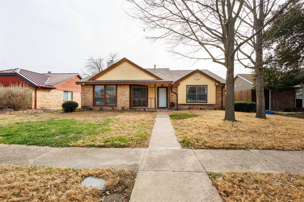 716 Fieldwood Drive, Mesquite, TX 75150