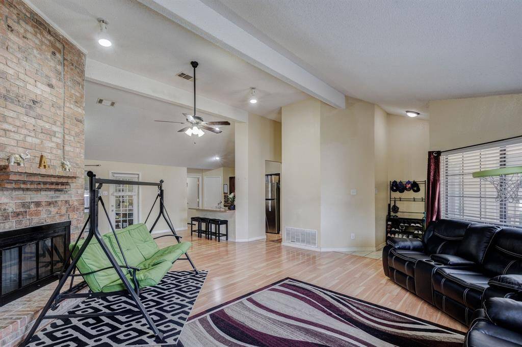 716 Fieldwood Drive, Mesquite, TX 75150