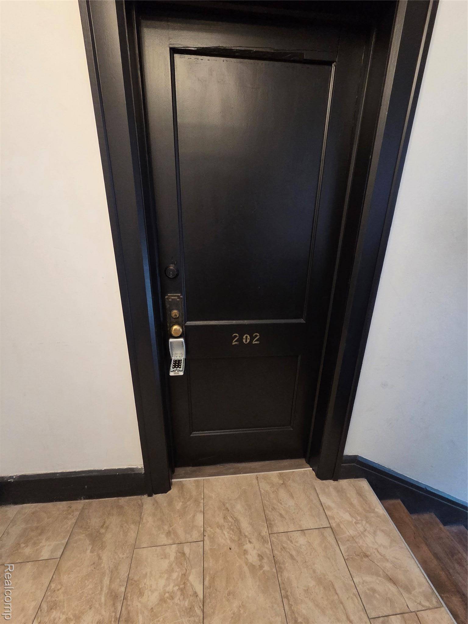 1533 ASH ST #202, Detroit, MI 48208