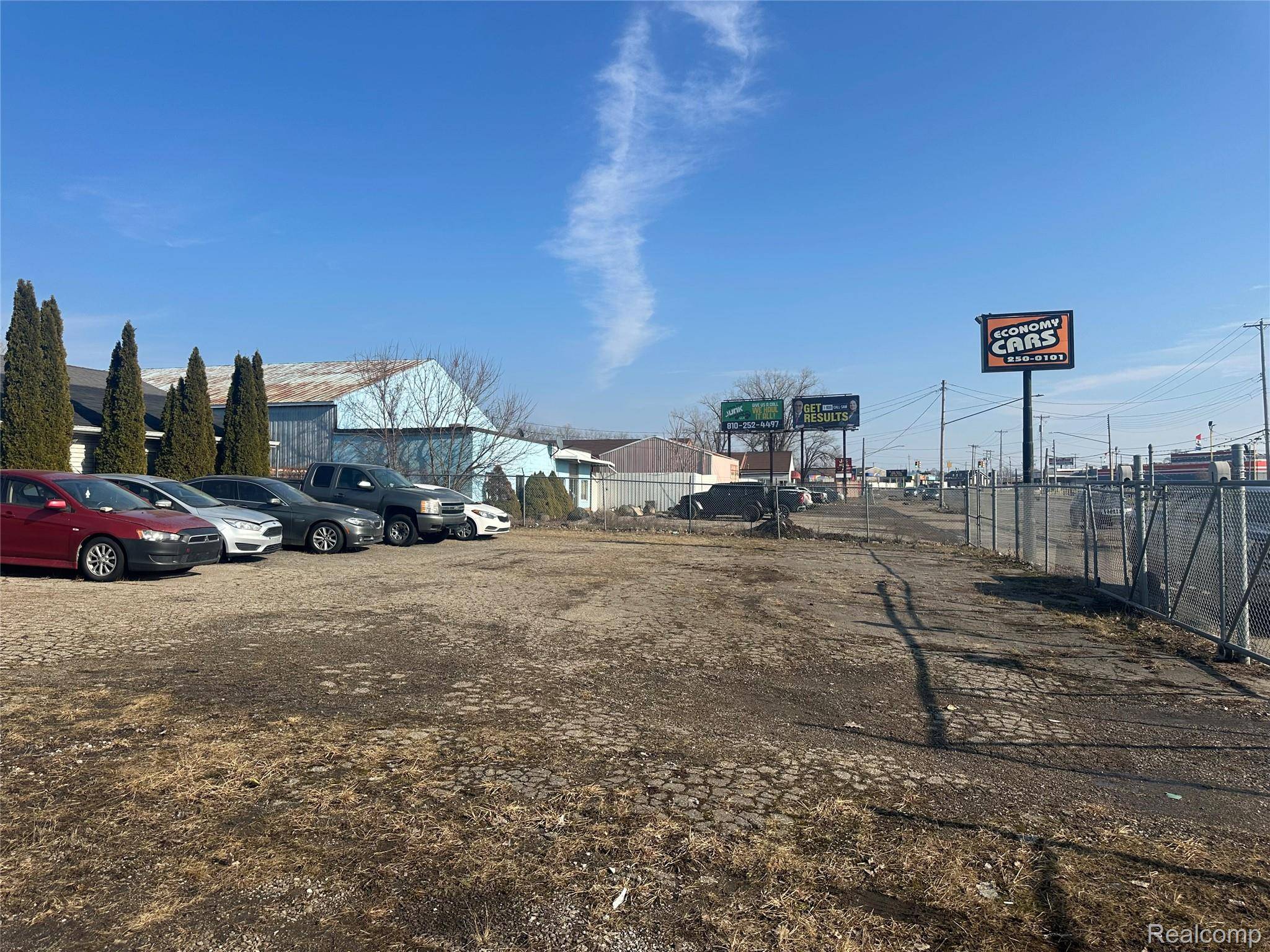 4084 N Dort HWY, Flint, MI 48506