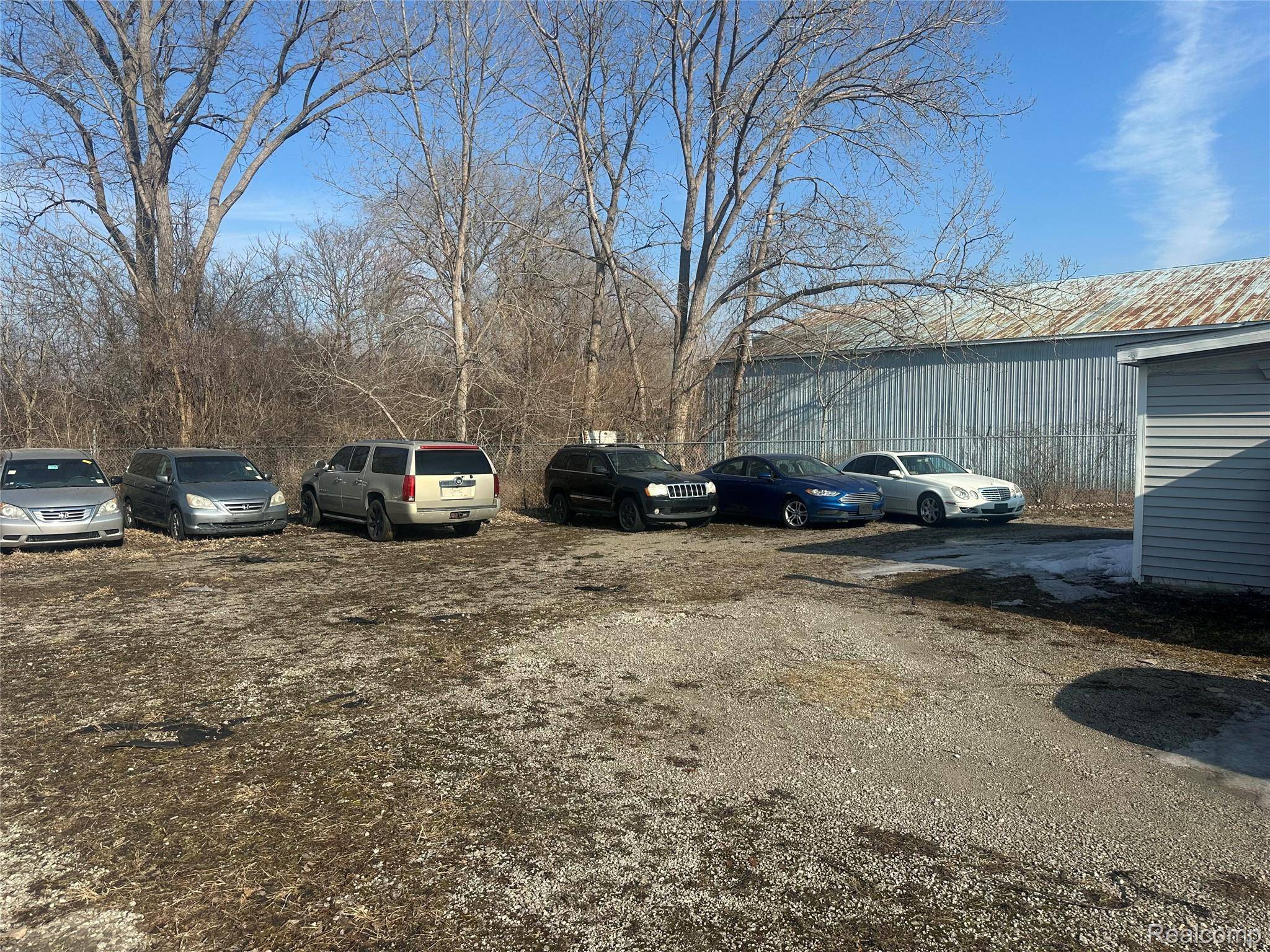 4084 N Dort HWY, Flint, MI 48506