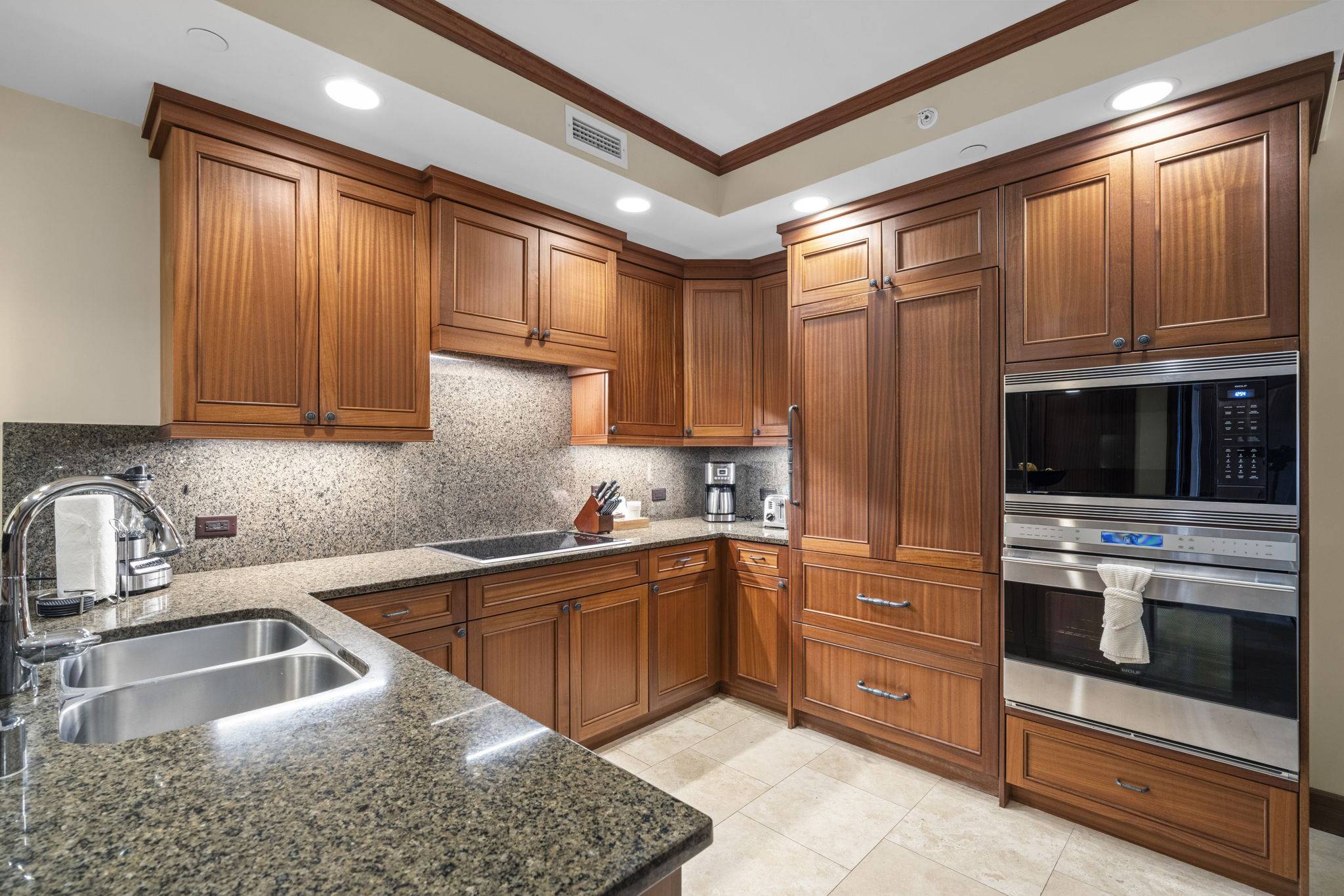 2641 POIPU RD #3403, Koloa, HI 96756