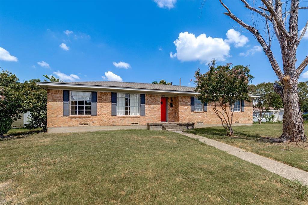 10785 Coogan Street, Dallas, TX 75229