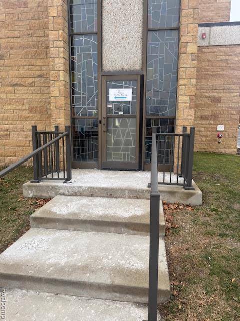 609 E 5th AVE, Flint, MI 48503