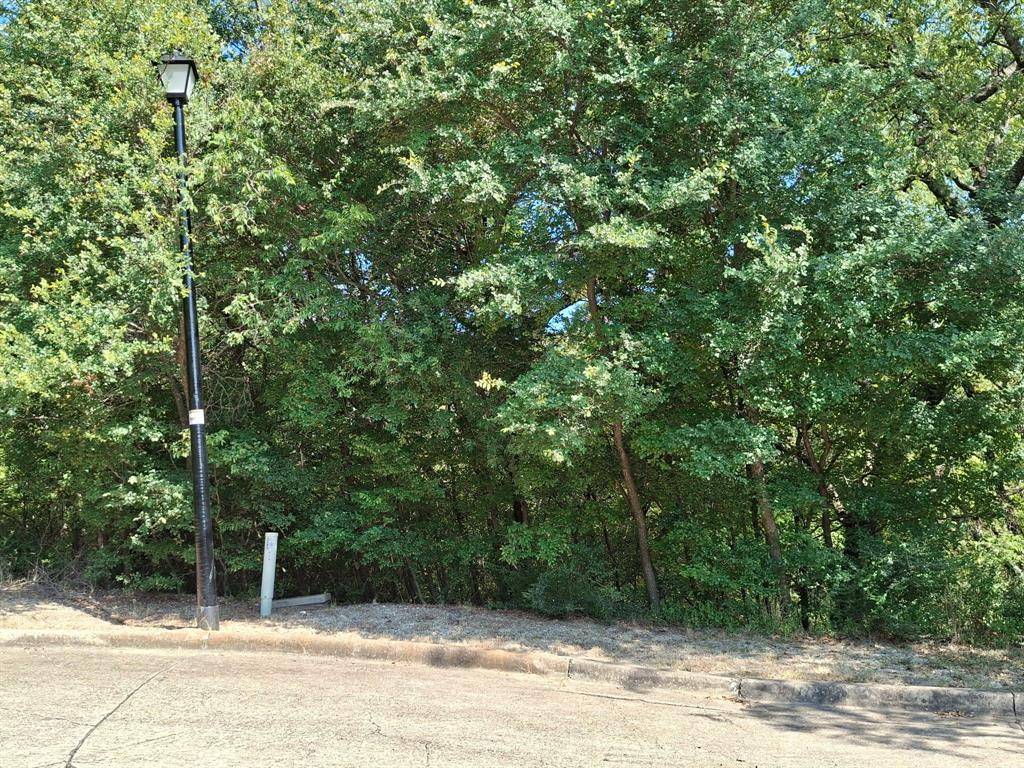 606 Mulberry Court, Cedar Hill, TX 75104