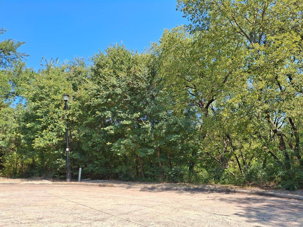 606 Mulberry Court, Cedar Hill, TX 75104