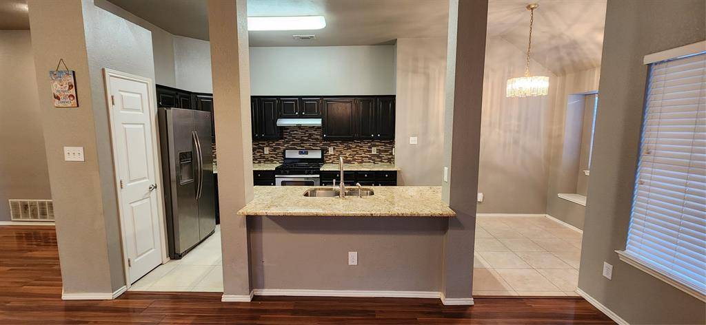 2212 London Drive, Plano, TX 75025