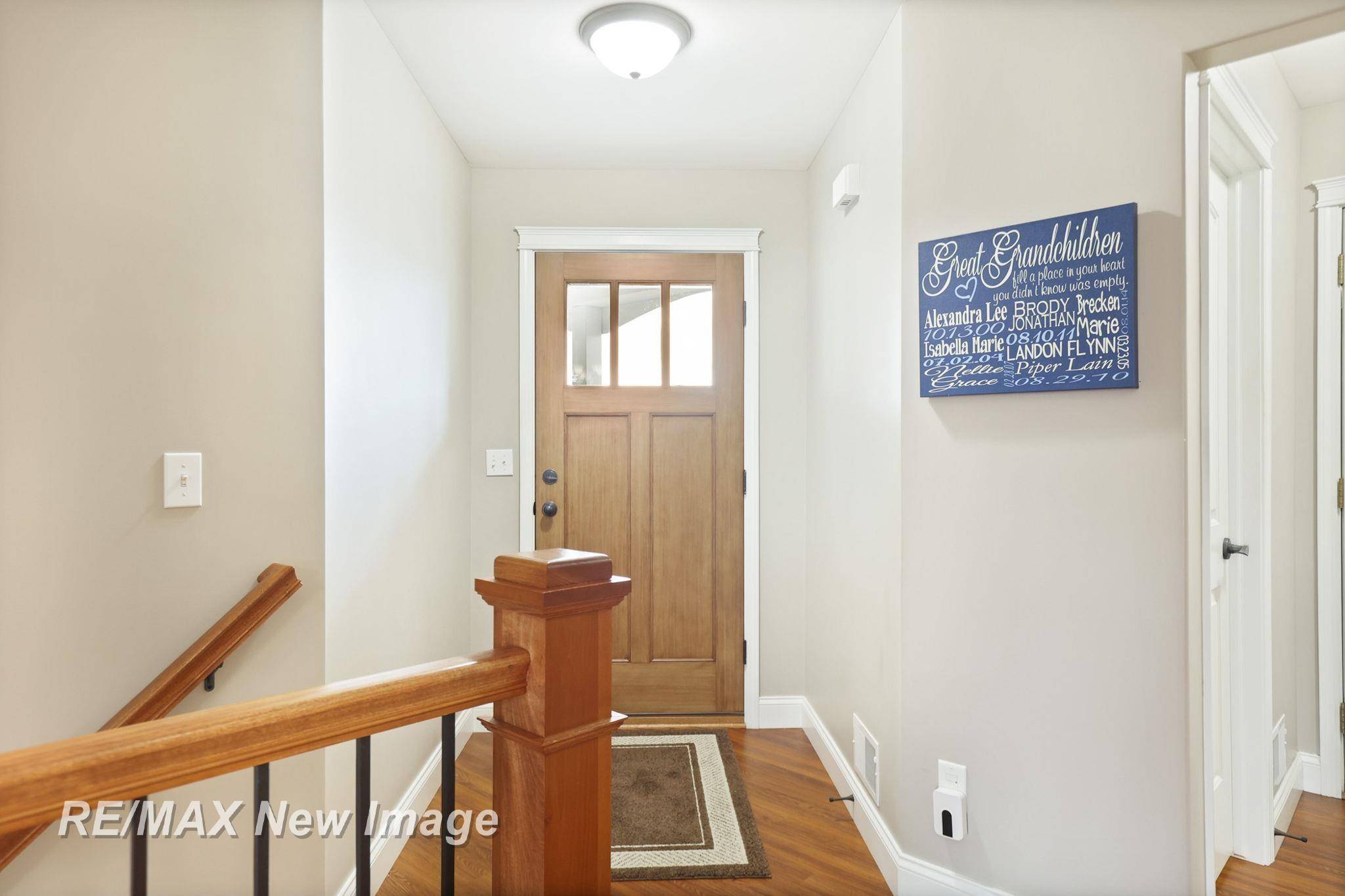 102 Tuscany CIR, Saginaw Twp, MI 48603