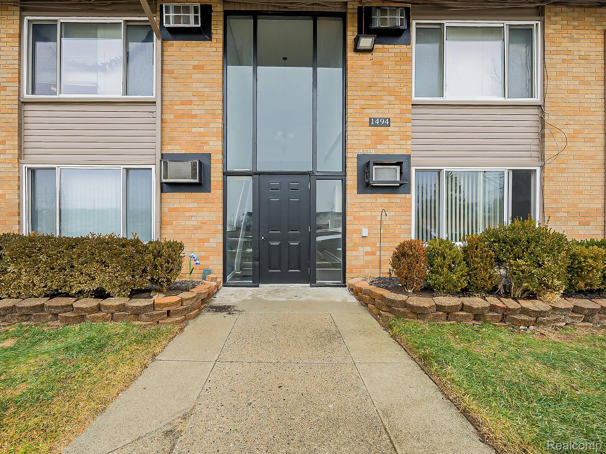 1494 Nancywood Drive #3, Waterford Charter Township, MI 48327