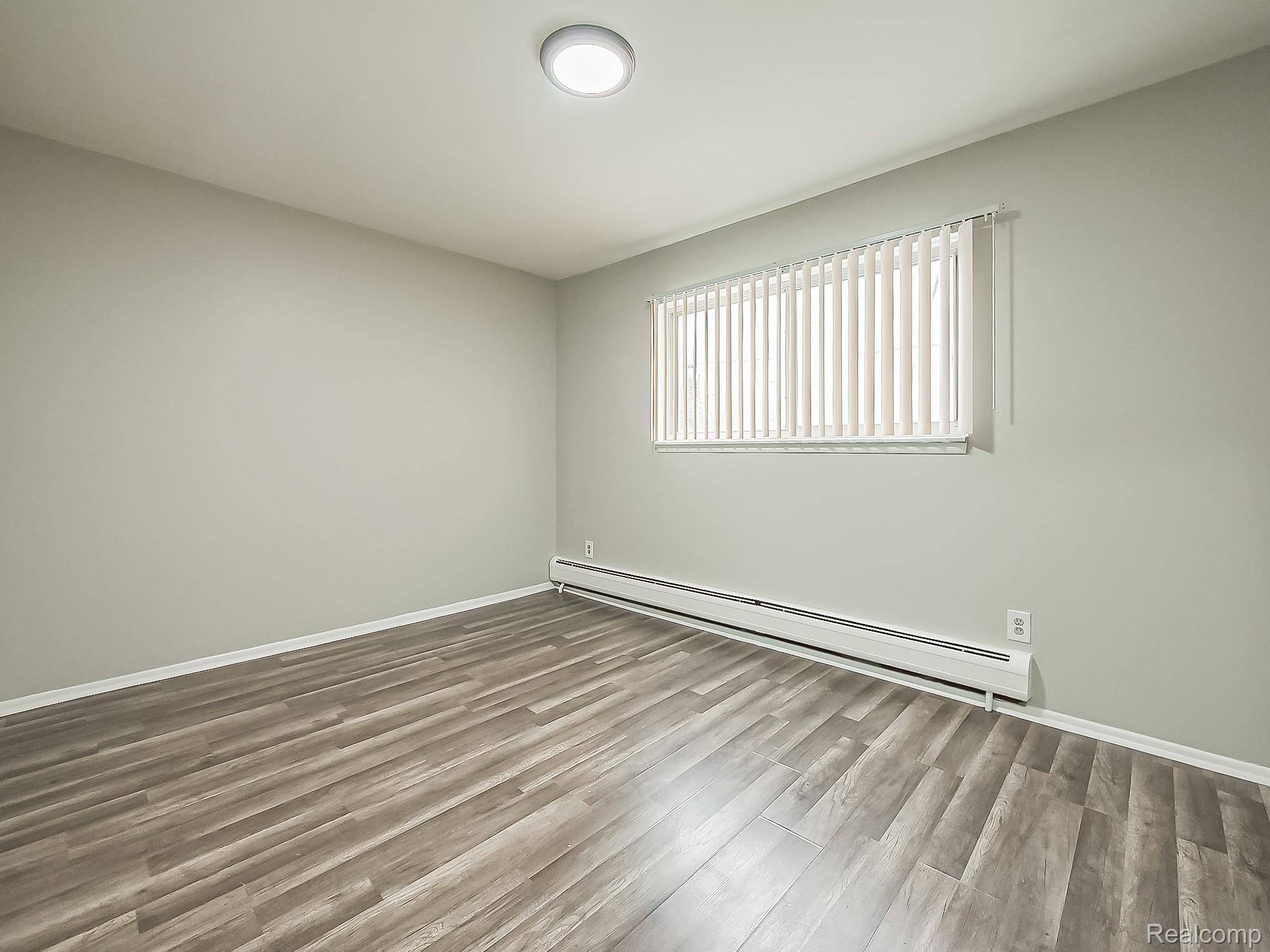 1494 Nancywood Drive #3, Waterford Charter Township, MI 48327