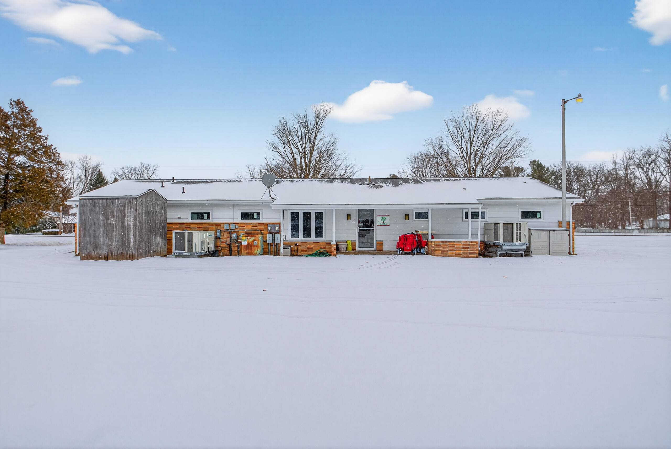 130 East ST, Napoleon Twp, MI 49201