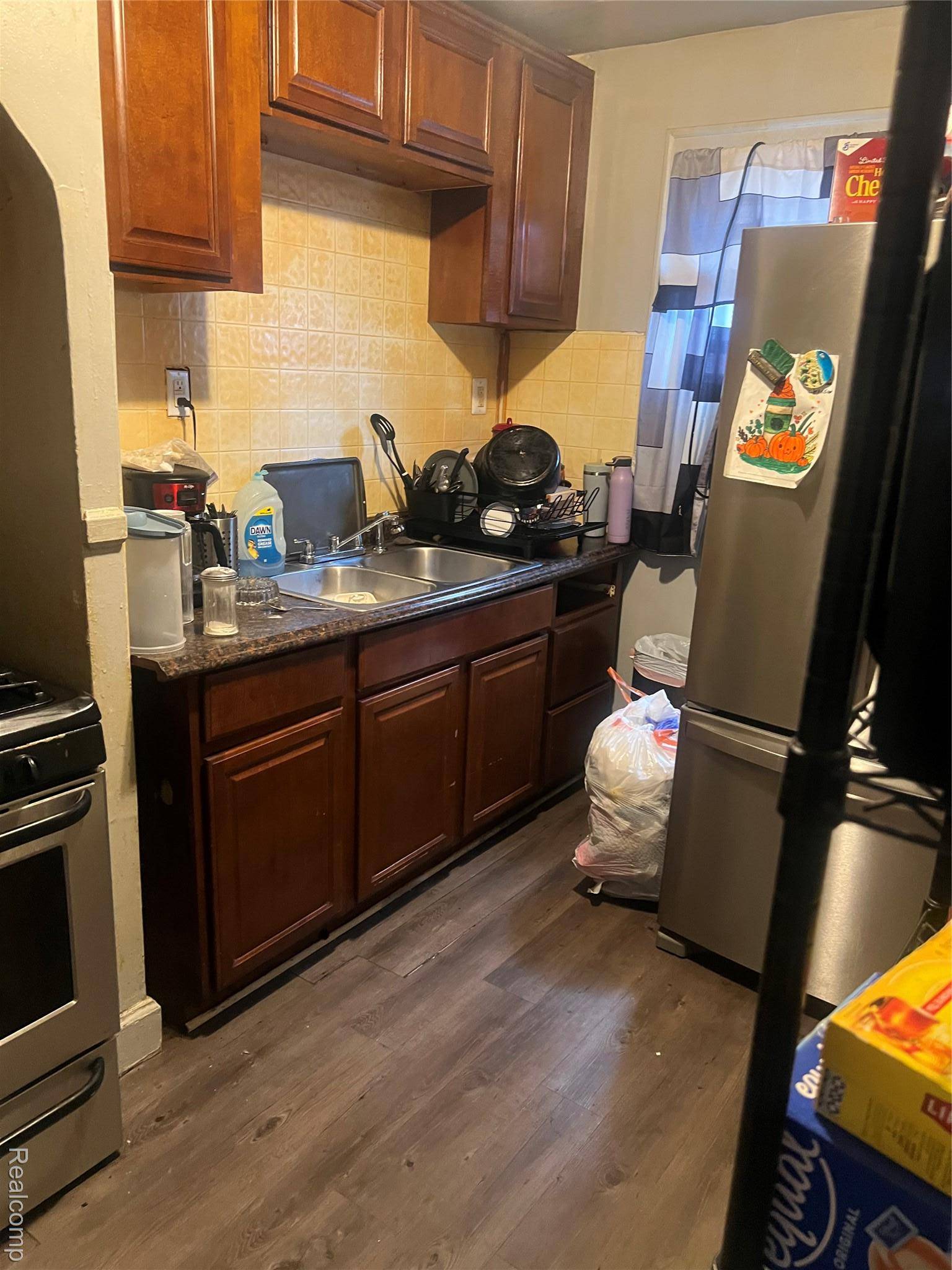 16906 Prairie ST, Detroit, MI 48221