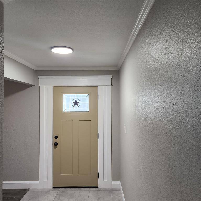 6628 Yolanda Drive, Fort Worth, TX 76112