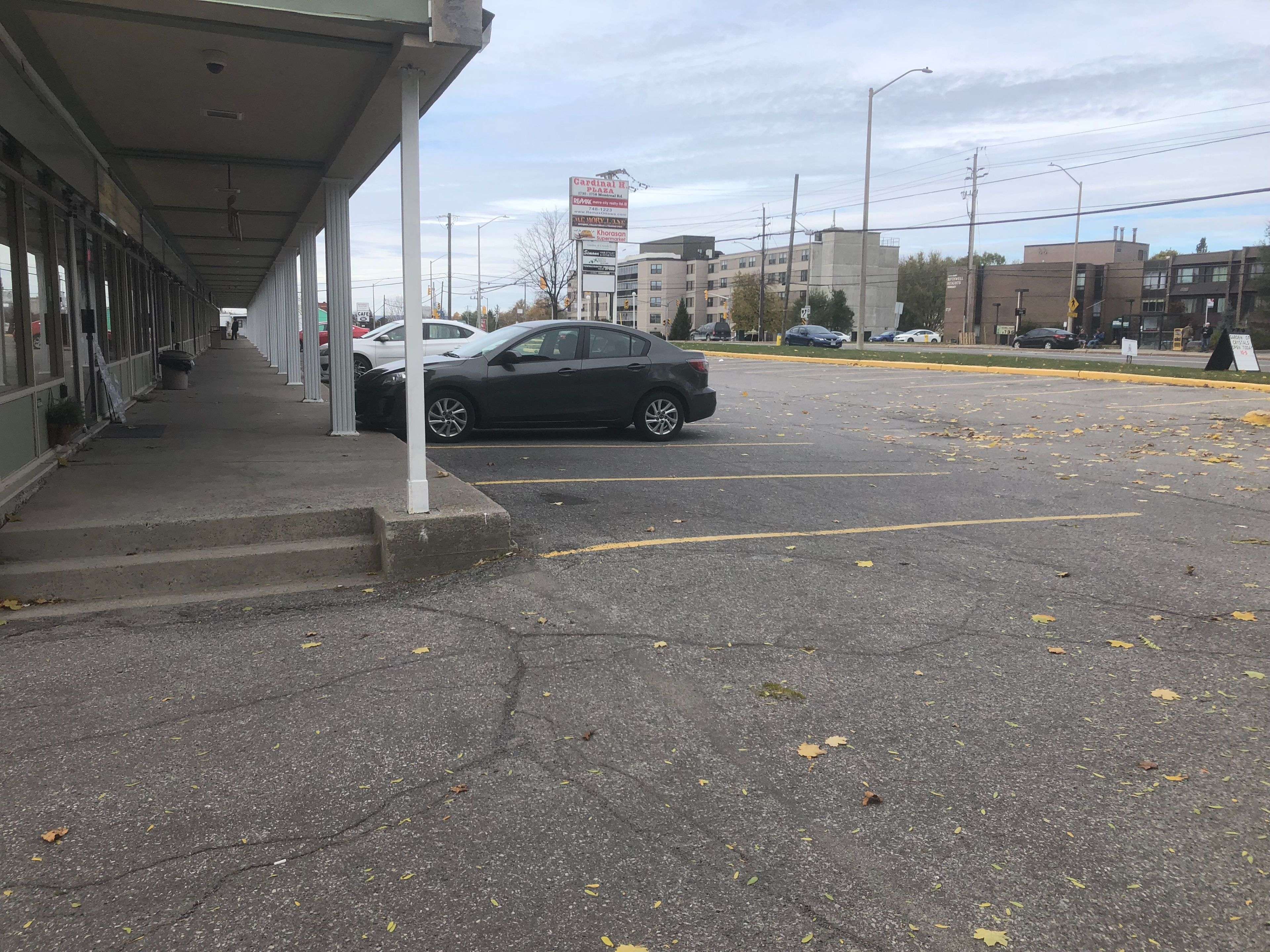 1752 MONTREAL RD, Beacon Hill North - South And Area, ON K1J 6N3