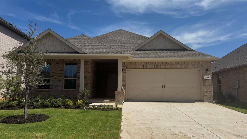 432 PICKETT CREEK Drive, Fort Worth, TX 76008
