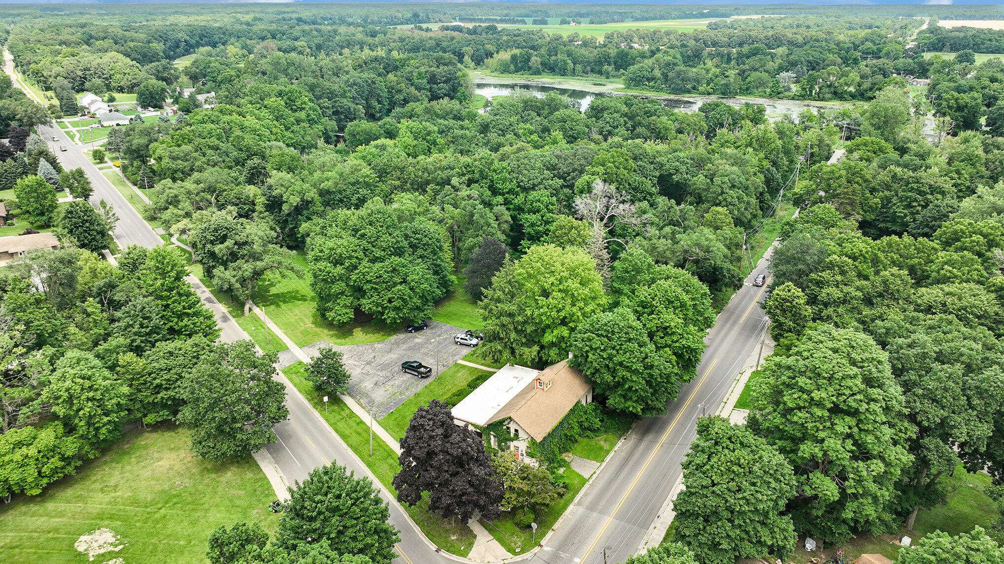 801 Portage AVE, Three Rivers City, MI 49093